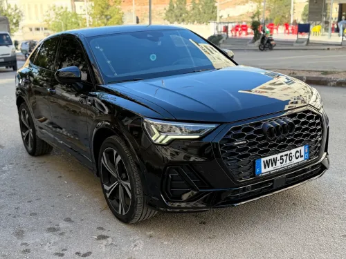 Audi Q3 2023 S-line sportback