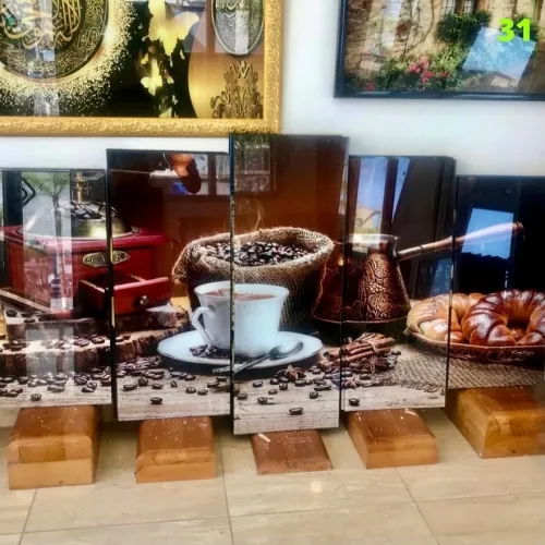 لوحة زخرفية عصرية من الزجاج مناسب للمطبخ والمقاهي والمطاعم- Cadre Décoratif Moderne En Verre .