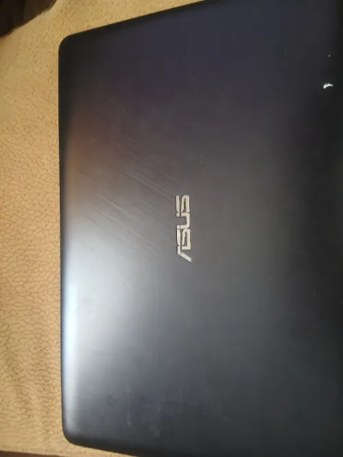 ASUS