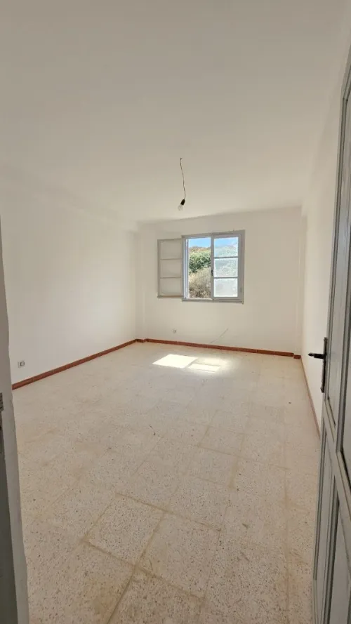 Vente Appartement F4 Jijel Jijel