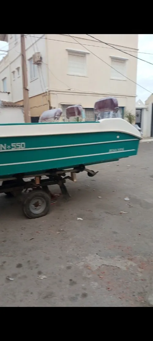 bateaux poloure 550