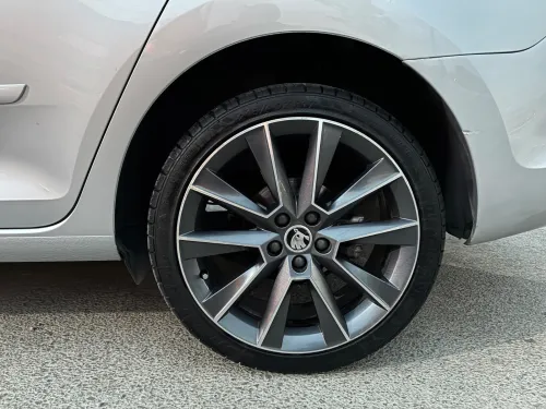 Skoda Rapid 2016 Edition