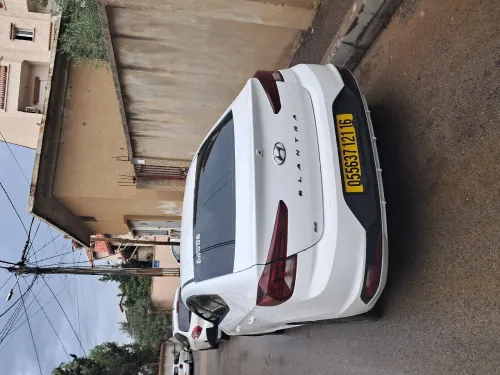 Hyundai Elantra 2021 ES