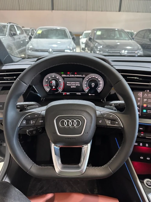 Audi A3 Sportback 2026 SLINE PACK BLACK + VOLANT CASSÉ