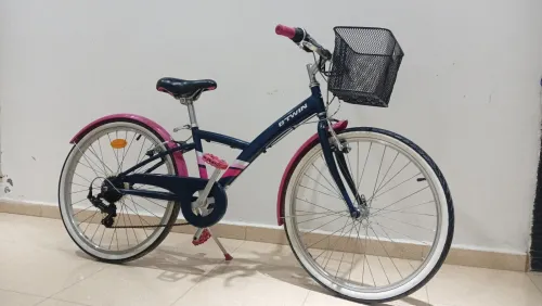 Vélo Btwin 24 pouces pour fille