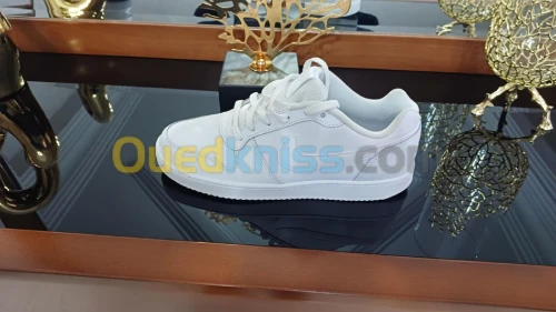 Chaussure Nike ebernon low caba