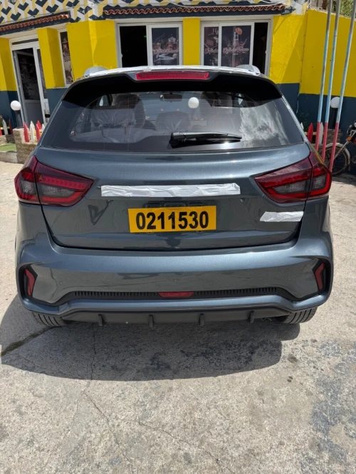 Livan X3 Pro  2026 Manuelle (Avec toit ouvrant)