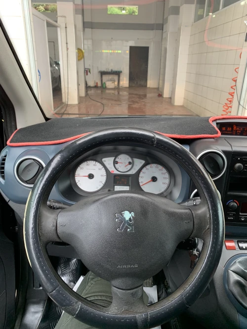 Peugeot Partner 2011 Tepee