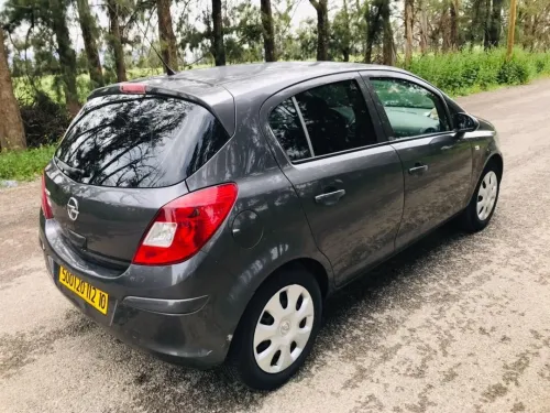 Opel Corsa 2012 Corsa