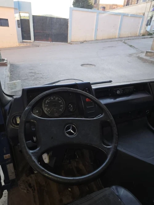 Mersedes Mp100 