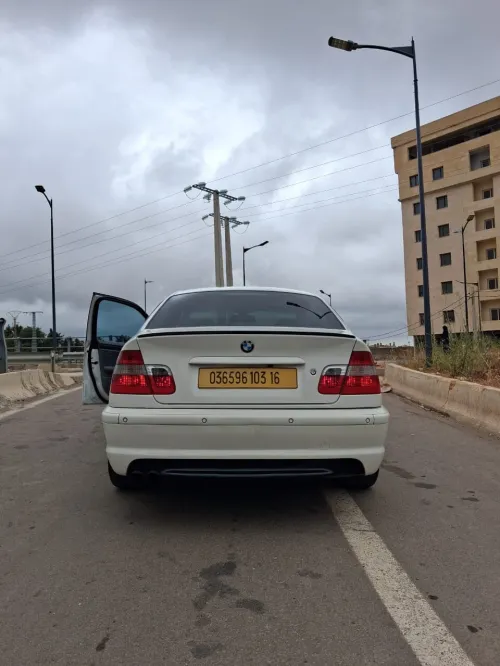 BMW Série 3 2003 