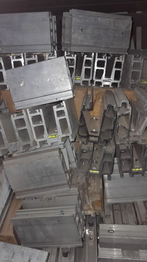 Support aluminium