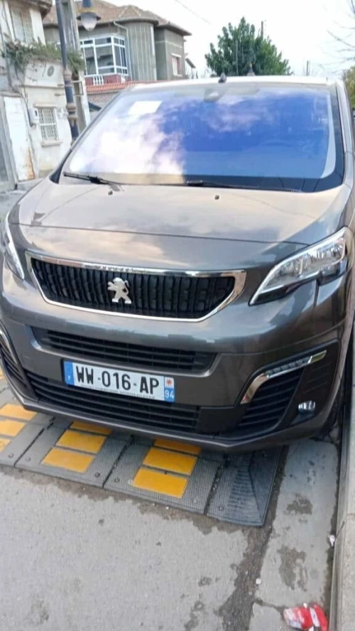Peugeot Expert 2024 