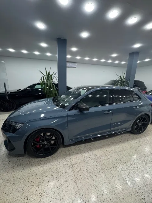 Audi RS3 2025 Sports et loisirs
