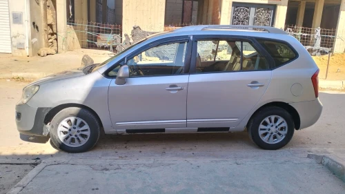 Kia Carens 2012 