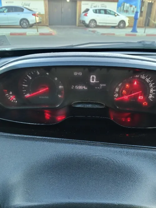 Peugeot 208 2013 Access