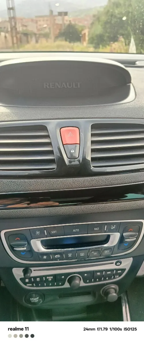 Renault Megane 3 2011 Bose