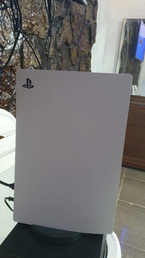 Ps5 fat avec Playstation Plus