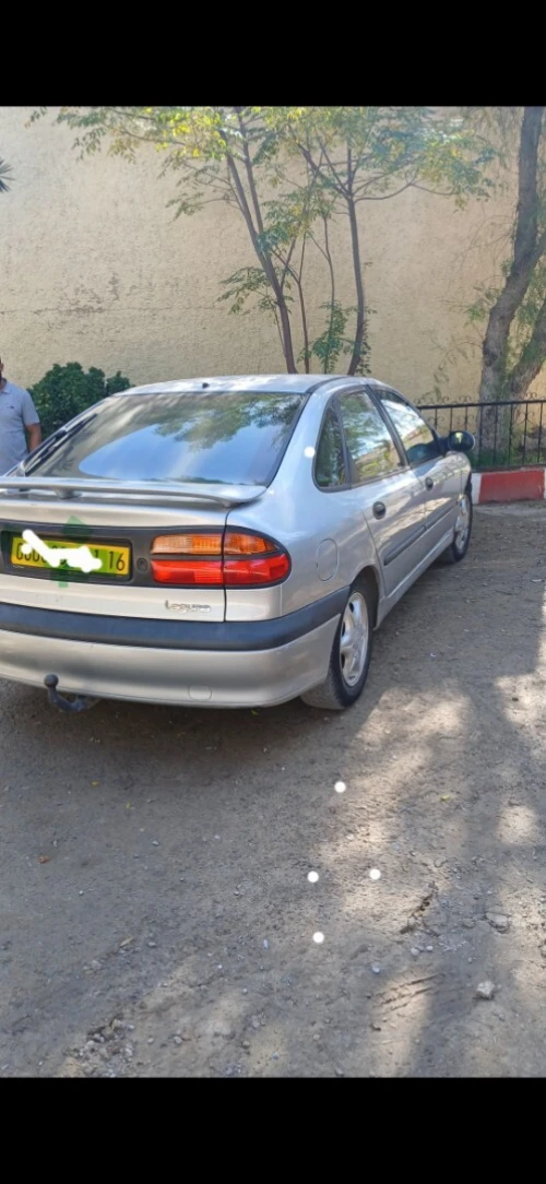 Renault Laguna 1 2001 Laguna 1