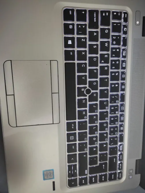 Pc Portable HP Intel Core i5-6300U 2,40GHz 8GB RAM SSD