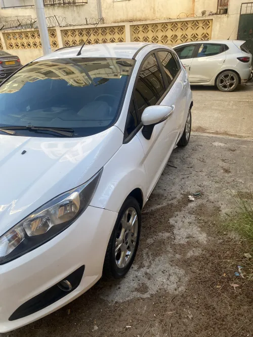 Ford Fiesta 2016 