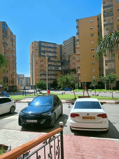 Location vacances Appartement F4 Alger Bordj el bahri