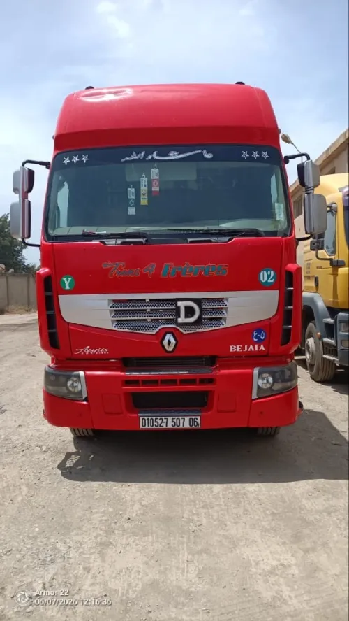 Renault LUNDER 4*2 2007