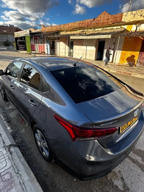 Hyundai Accent RB  4 portes 2019 Accent RB  4 portes