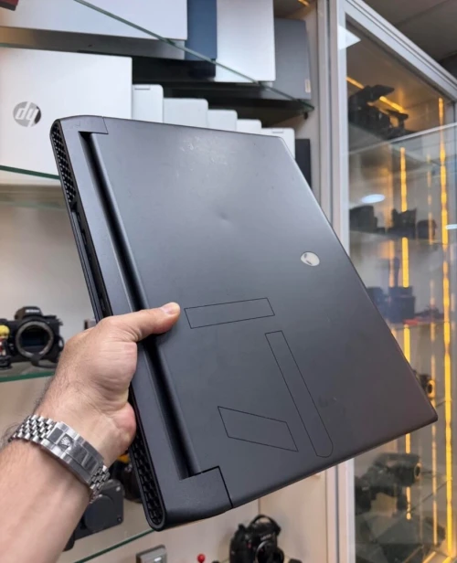 Alienware 17 R5 Ryzen 7 6800h 3.20ghz/16gb ddr5/1tb ssd +512gb ssd/Rtx 3070ti 8gb gddr6