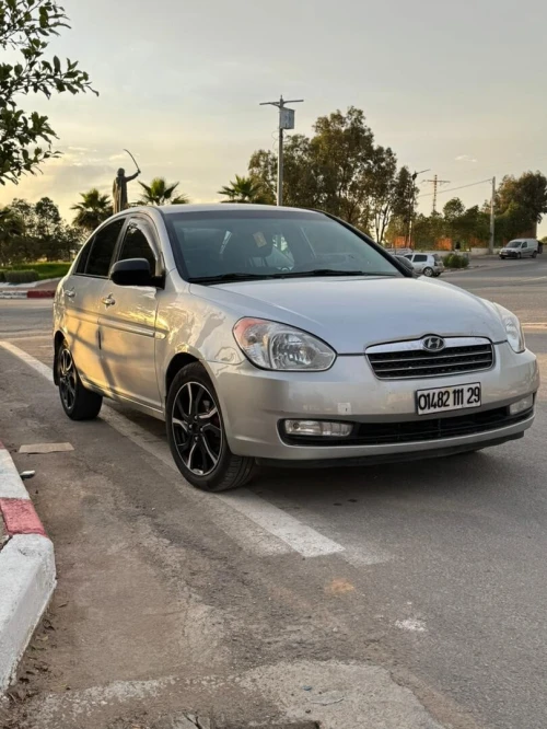 Hyundai Accent RB  4 portes 2011 Accent RB  4 portes