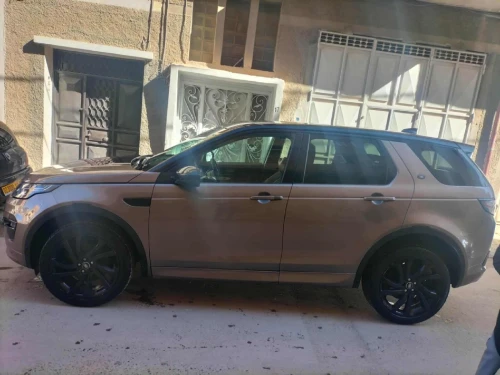 Land Rover Discovery 2018 Full option