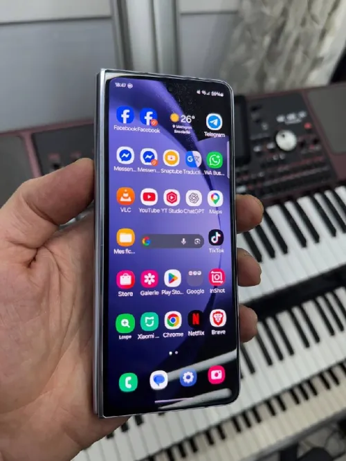 Samsung Z Fold 5