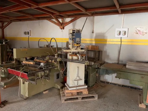 Machine a menuiserie de bois