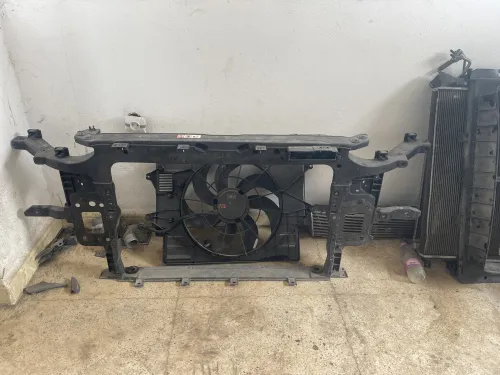 Armature traverse ventilateur radiateur Hyundai Capteur Enti choc Hyundai capteur demperature et pression d huile moteur capteur température extérieur