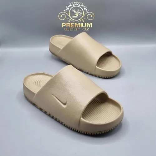Nike calm slide 