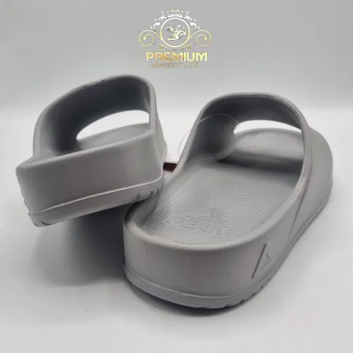 PEAK SLIPPERS 