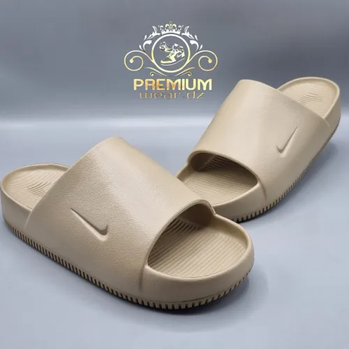 Nike calm slide 