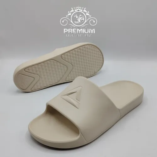 Peak slippers 
