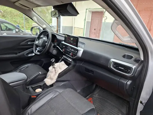 Peugeot Landtrek 2022 