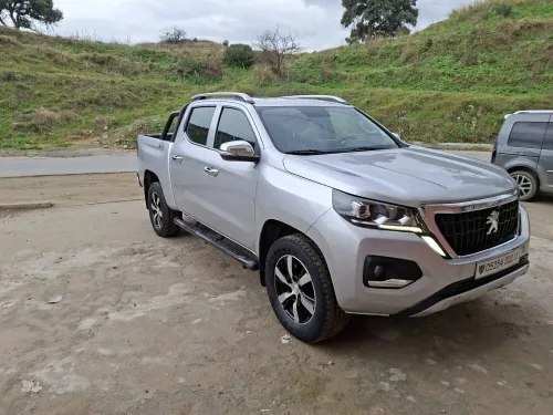 Peugeot Landtrek 2022 