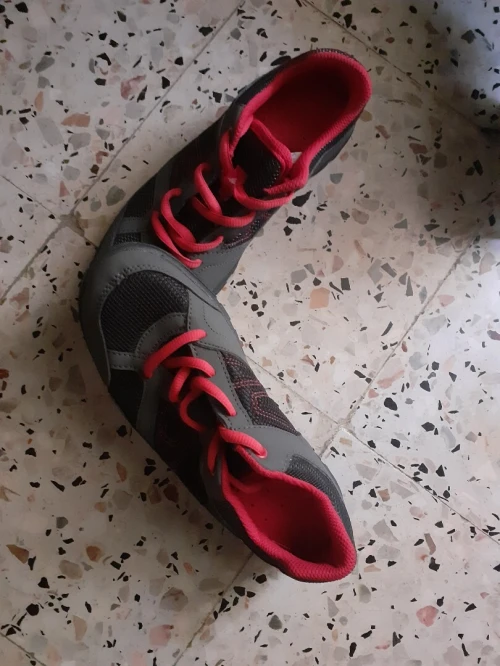 Basquettes de randonnées "Quechua" dir la faire 3500 DZD