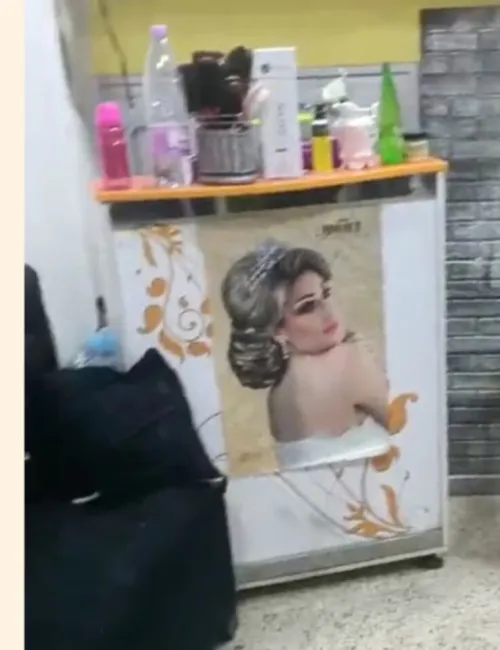 Matériel de coiffure pour femme