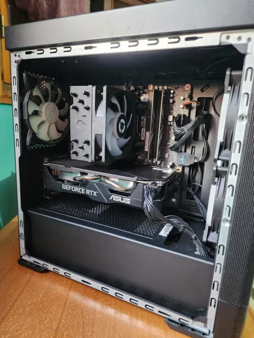 Unite Gamer i5 11th/16gb/RTX2060