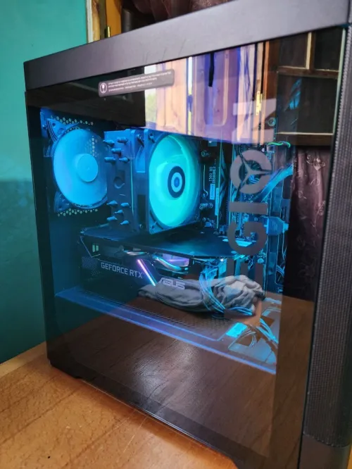 PC Gamer LEGION