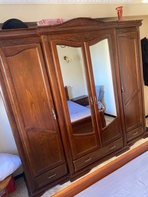 Chambre à coucher à vendre 