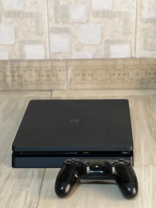 Ps4 slim