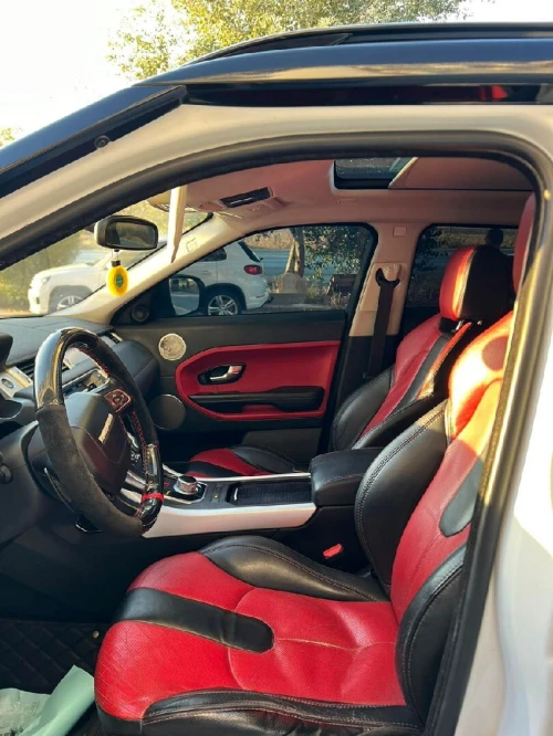 Range Rover IVOQUE 2013 عالمية