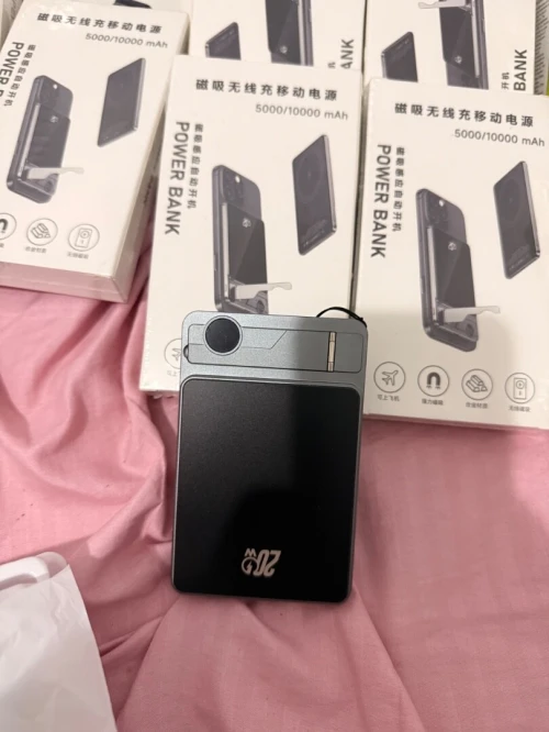 Power Bank Magnétique Sans Fil 20W avec Support