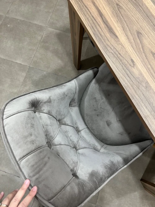 Table + 4 chaises