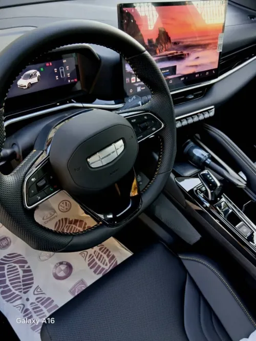 Geely Coolray 2026 